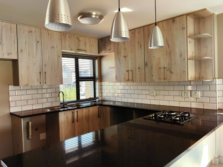 To Let 3 Bedroom Property for Rent in La Camargue Private Country Estate North West